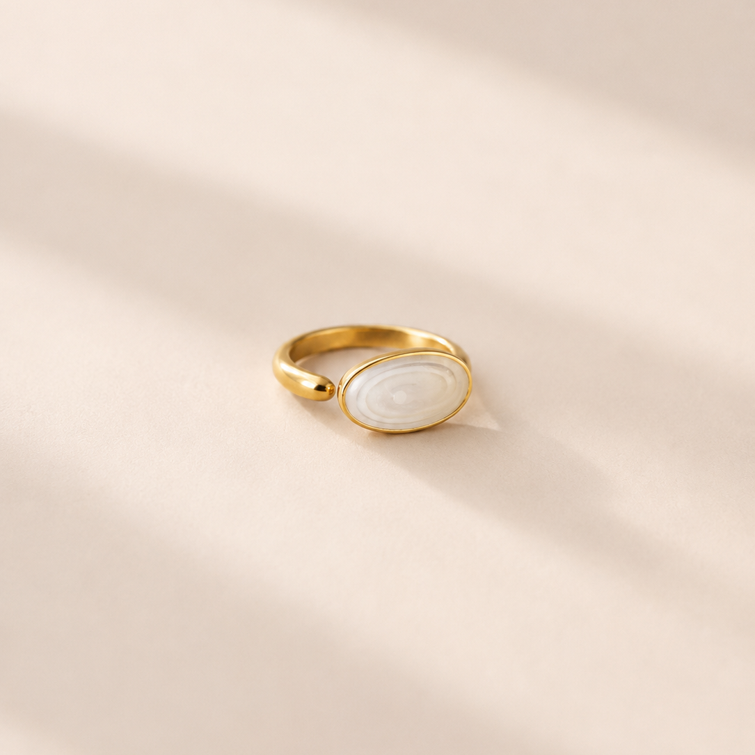 Ivory Ring Ostella Shells