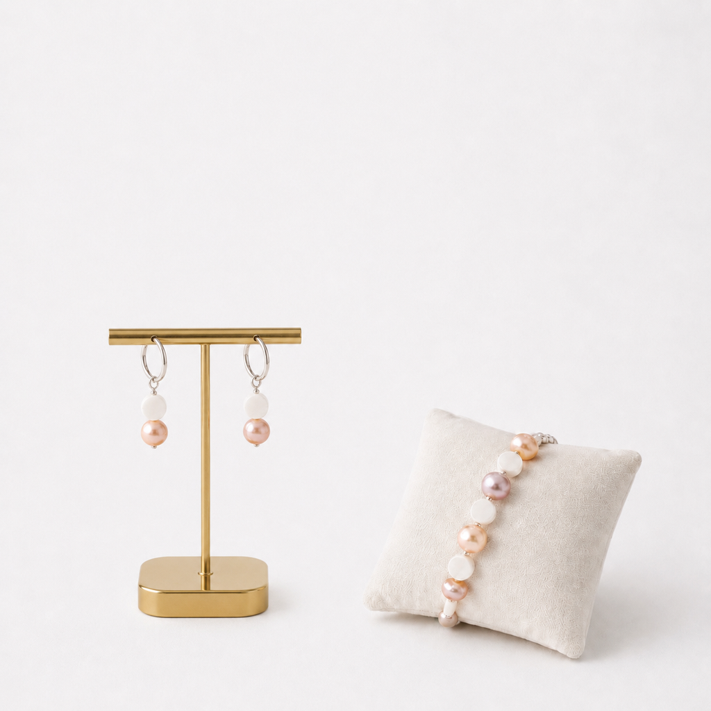 Pearl Bracelet and Earring Set Ostella Shells
