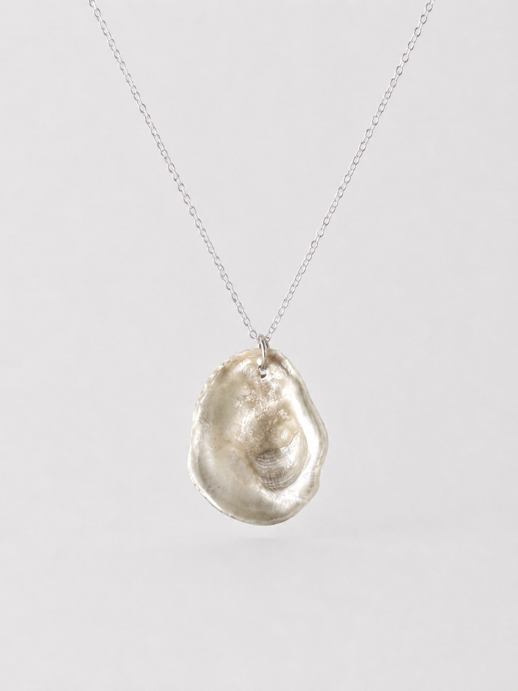 Ofelia Pendant Necklace Ostella Shells
