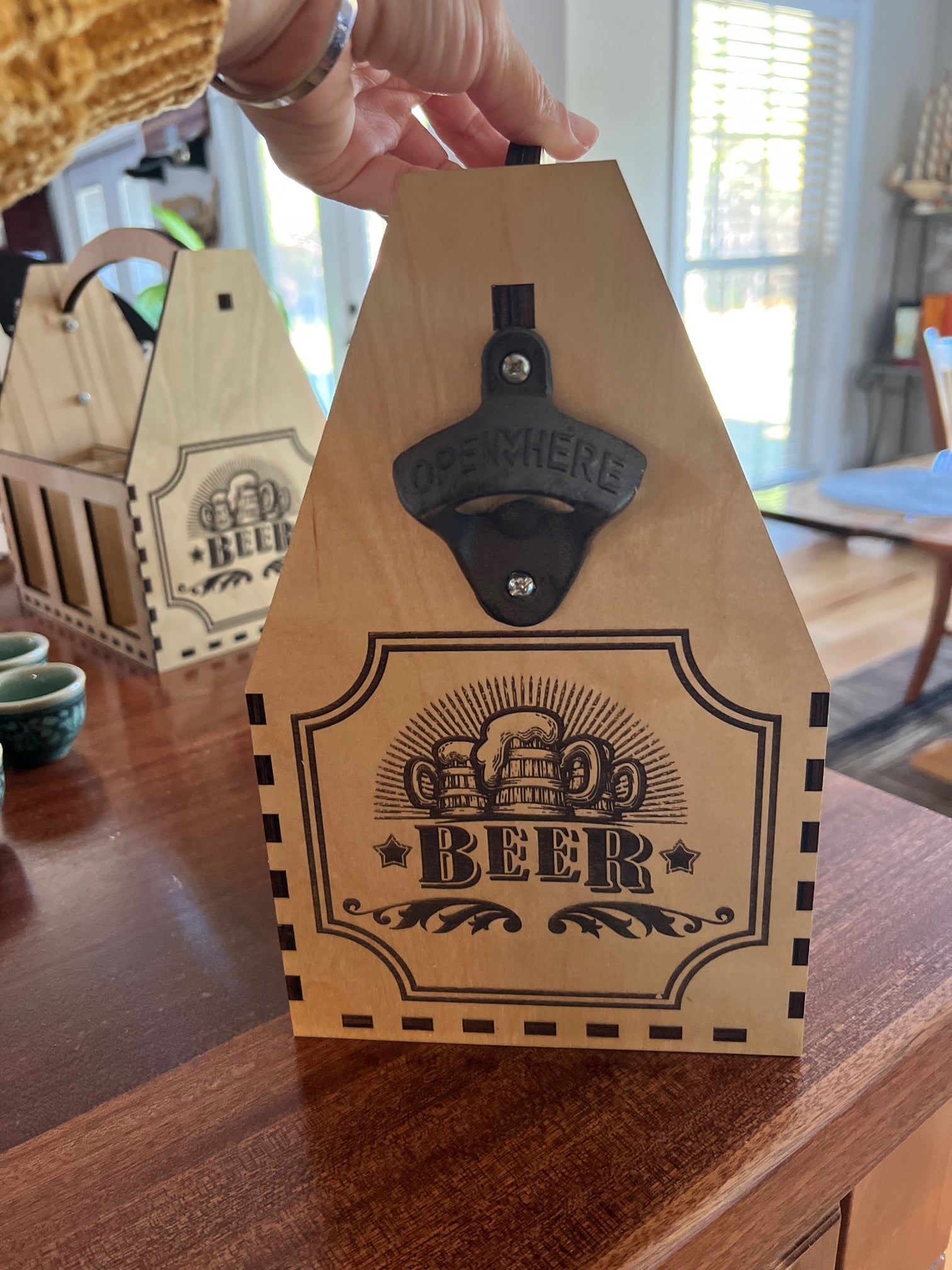 Beer Caddy AVEL Woodworking