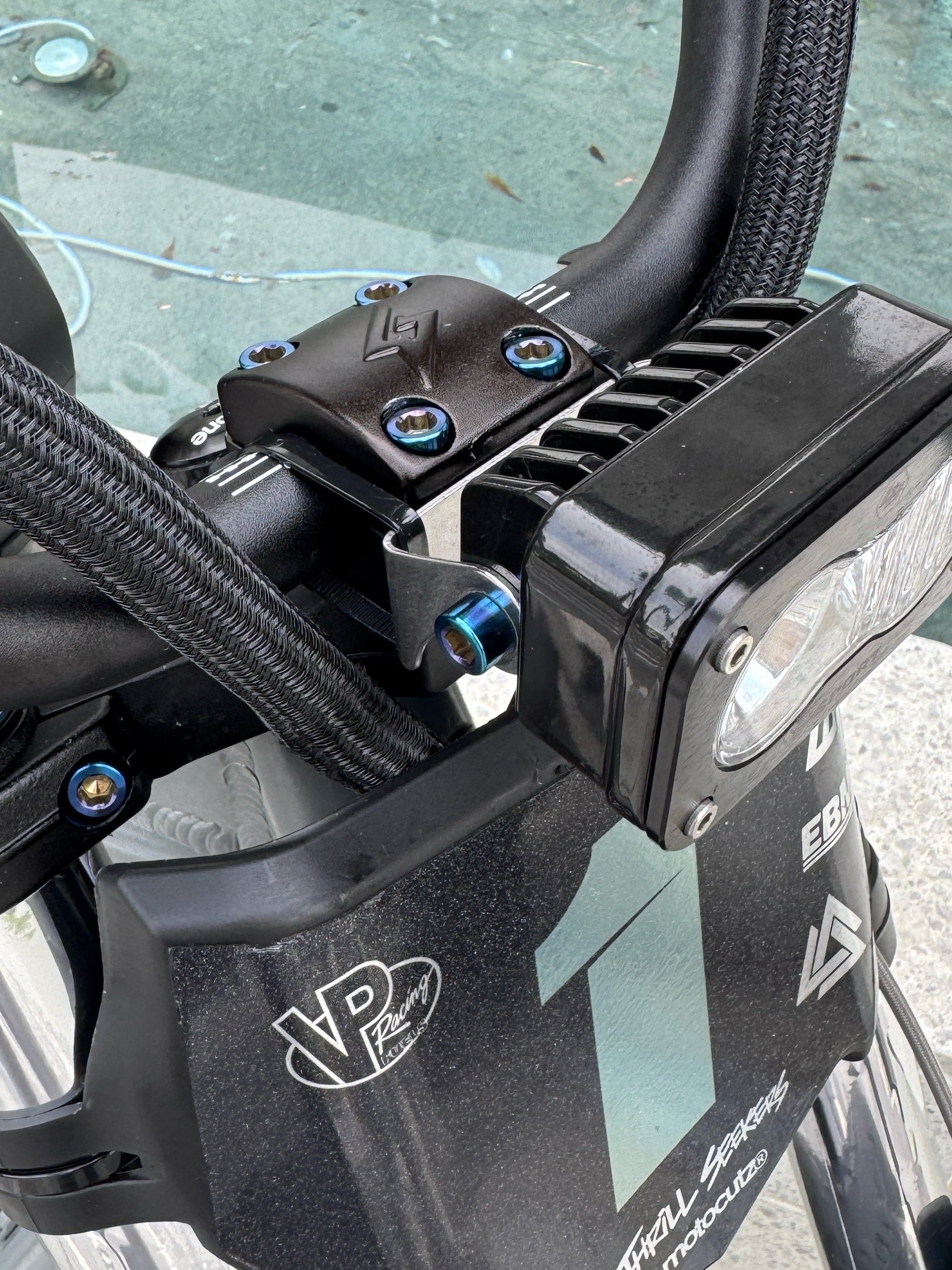 Baja mount bolts(2pc) Tirider