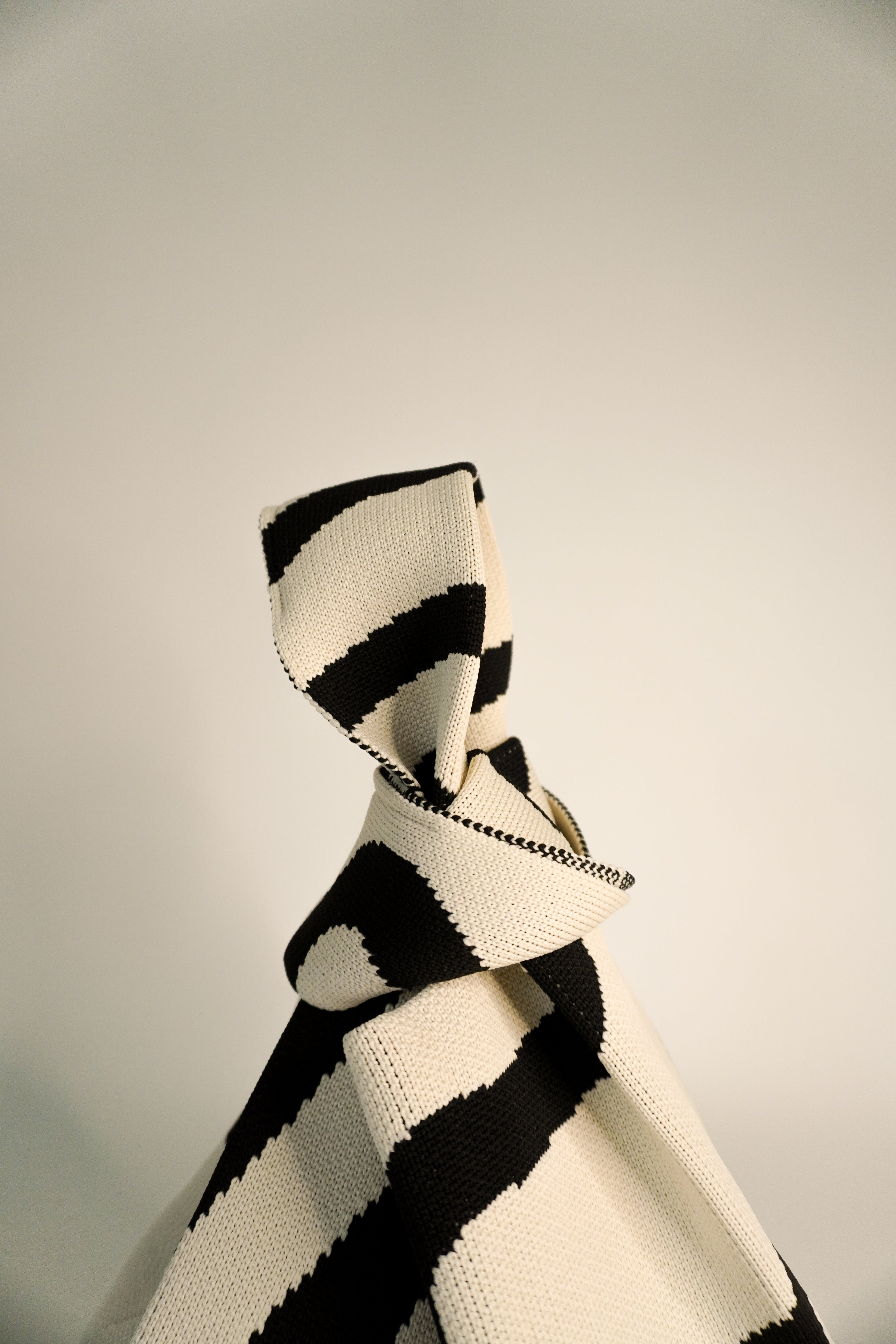 Meander Black Handbag A Bag Concept