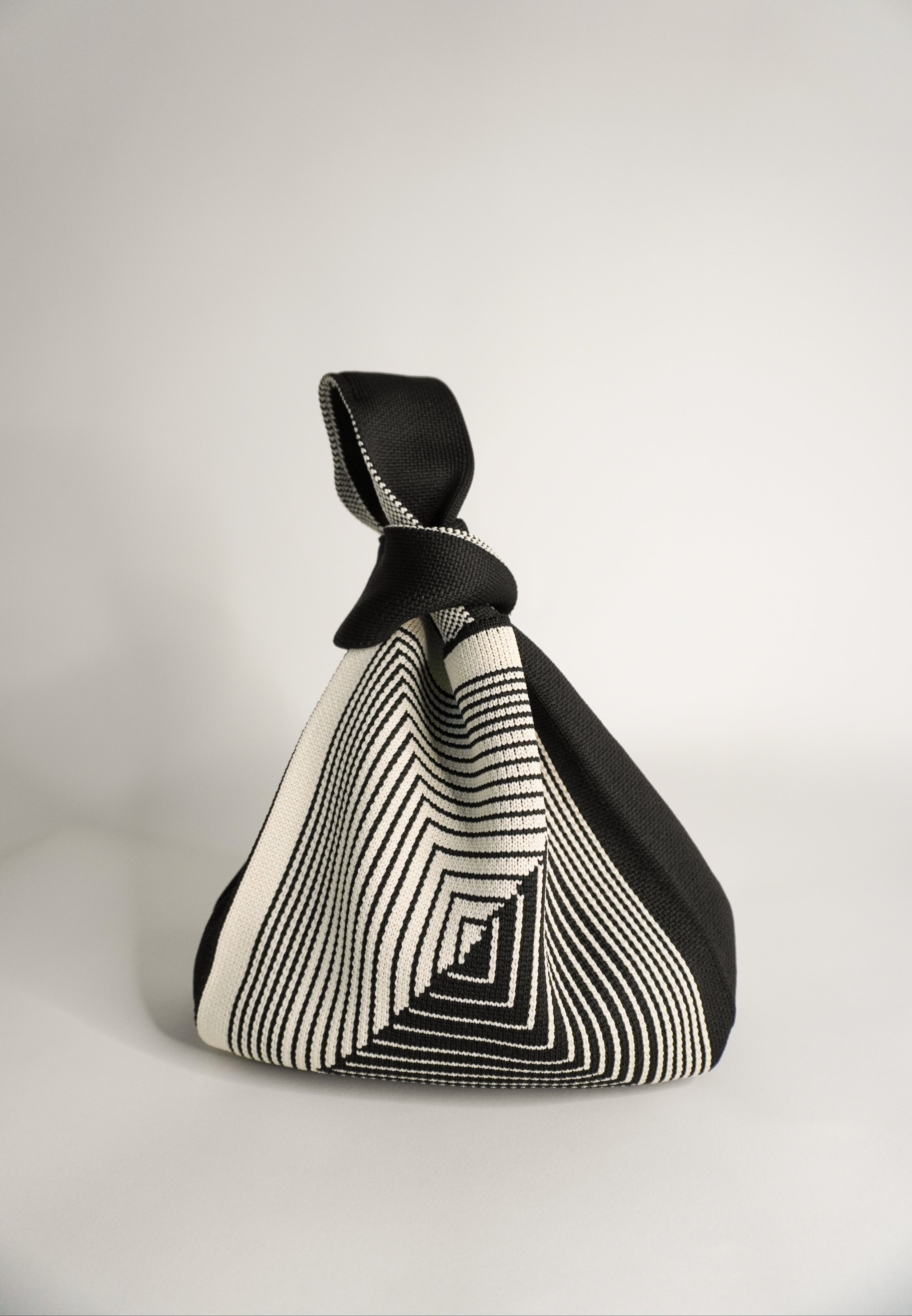 Labyrinth Black Handbag A Bag Concept
