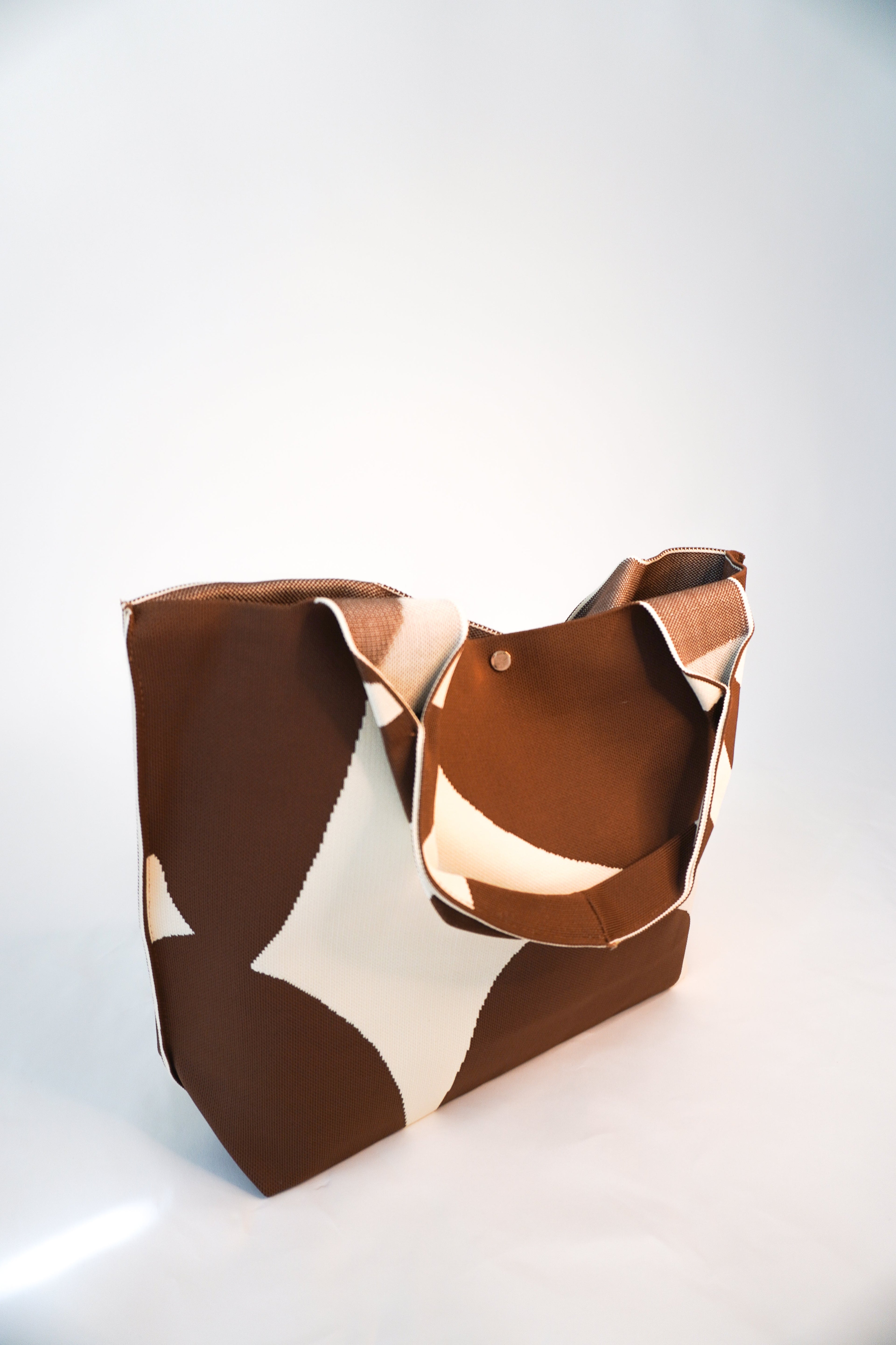 MOOdy Latte Signature Tote A Bag Concept