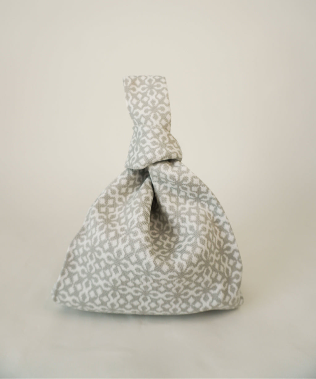Grey Solitaire Handbag A Bag Concept