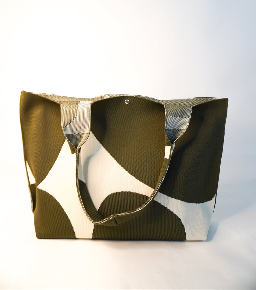 MOOdy Green Signature Tote A Bag Concept
