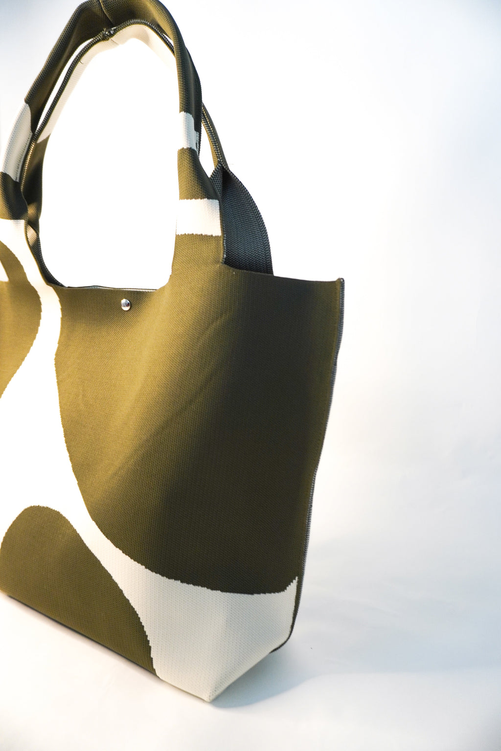 MOOdy Green Signature Tote A Bag Concept