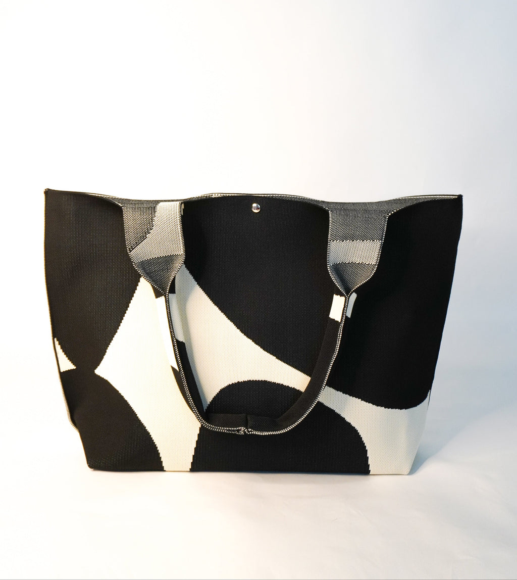 MOOdy Black Signature Tote A Bag Concept