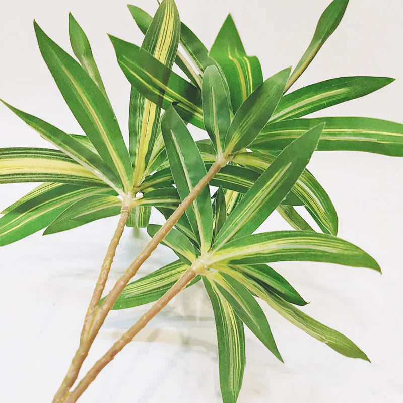 Dlight Decor 75cm Palm Tree with Real Touch Leaves Dlight Decor