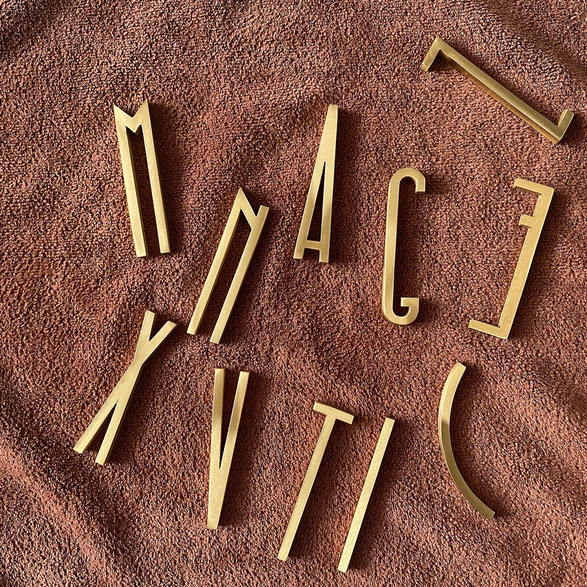 5mm Brass Letters – DIY Wall Decorative Name Signs for Business, Shops, and Doors Dlight Decor