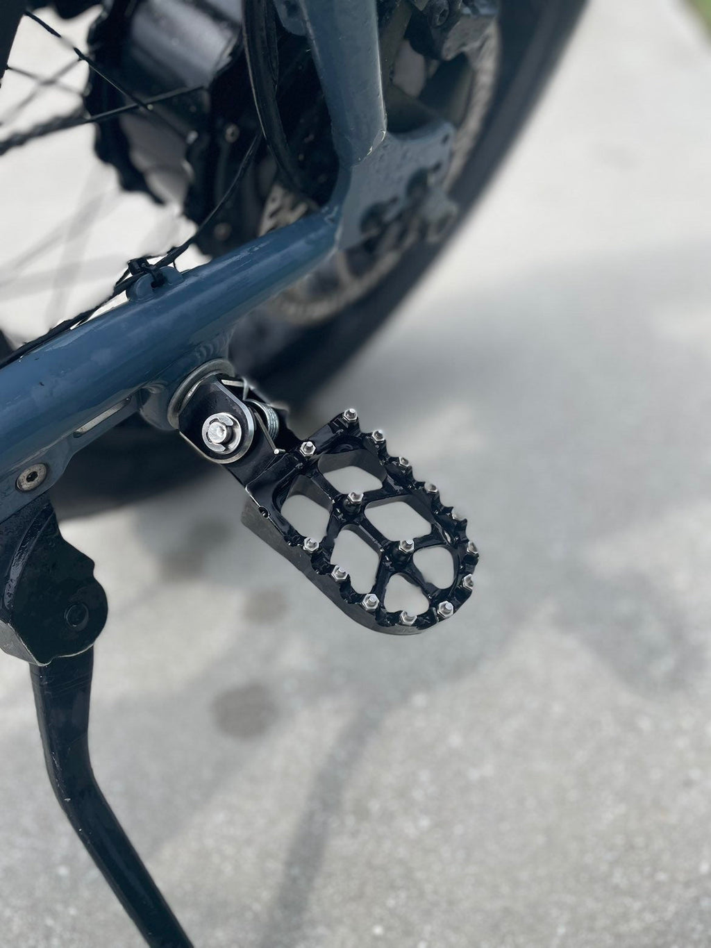Mx style rear peg kit AmpMoto