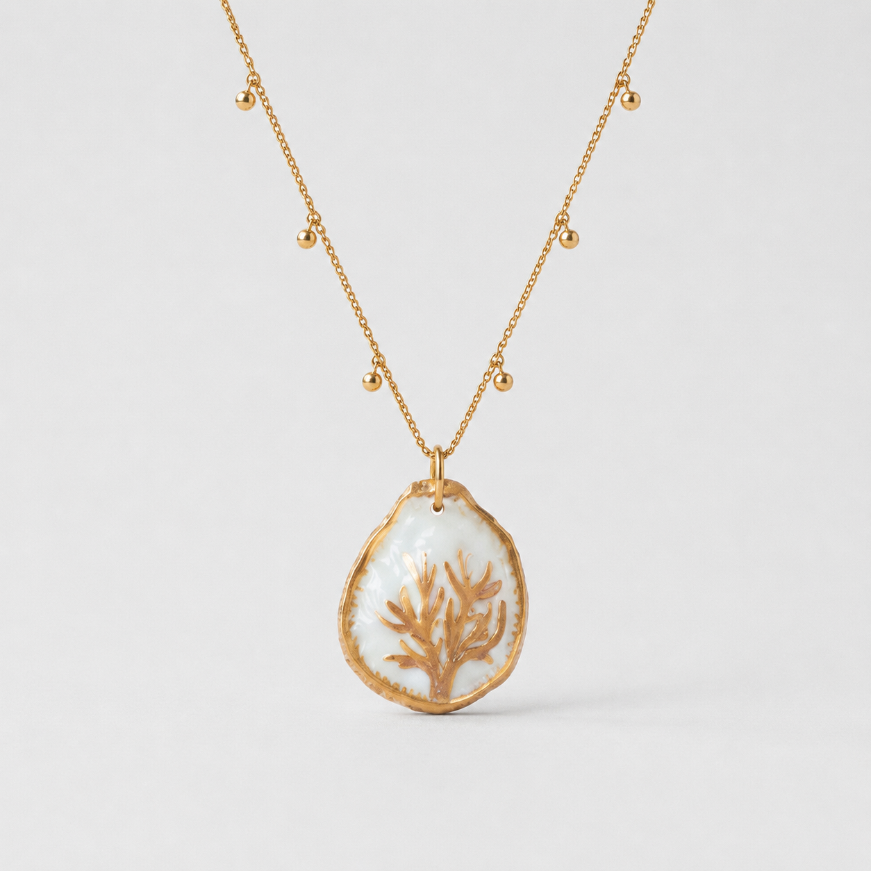 Autumn Pendant Necklace Ostella Shells
