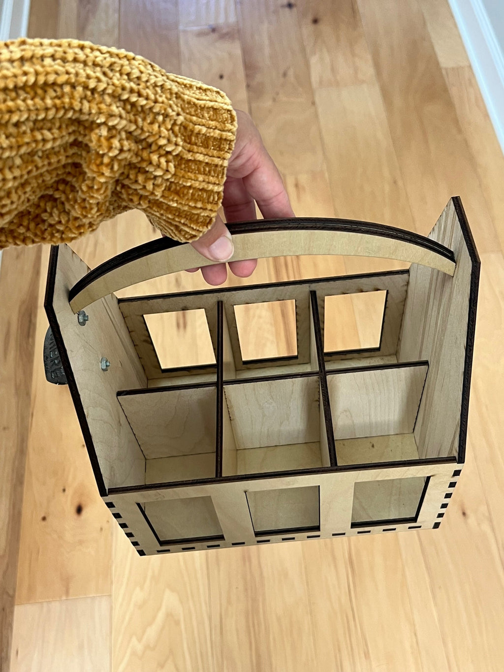 Beer Caddy AVEL Woodworking