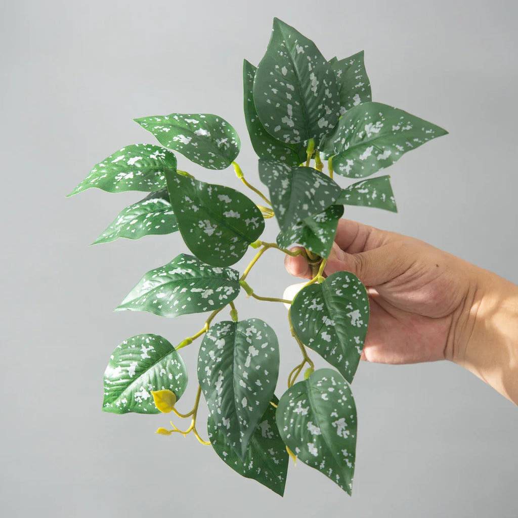 Dlight Decor 25cm Monstera Leaf Vine for Desktop and Holiday Decor Dlight Decor