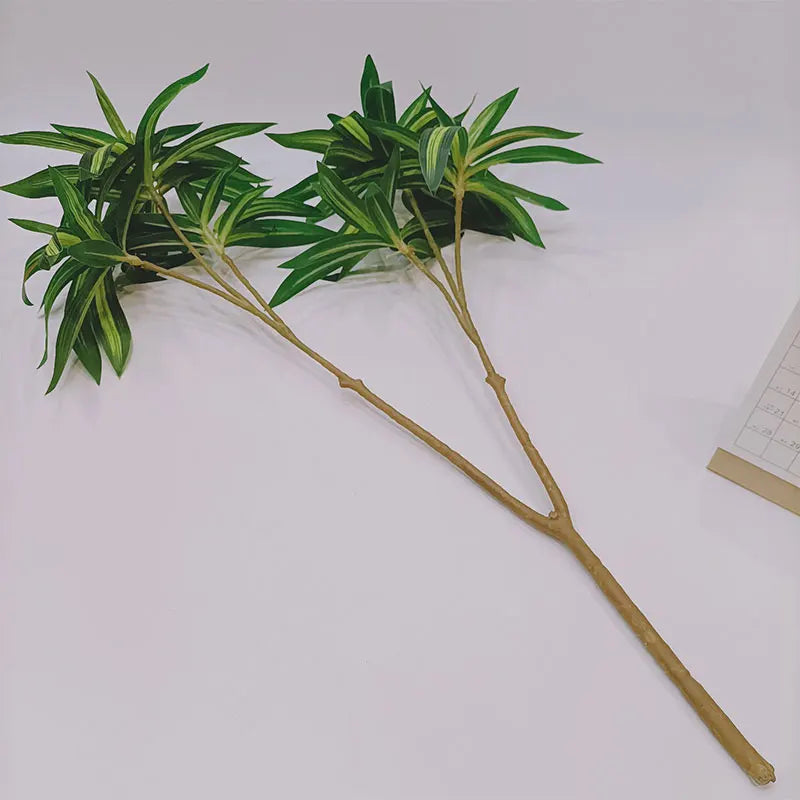 Dlight Decor 75cm Palm Tree with Real Touch Leaves Dlight Decor