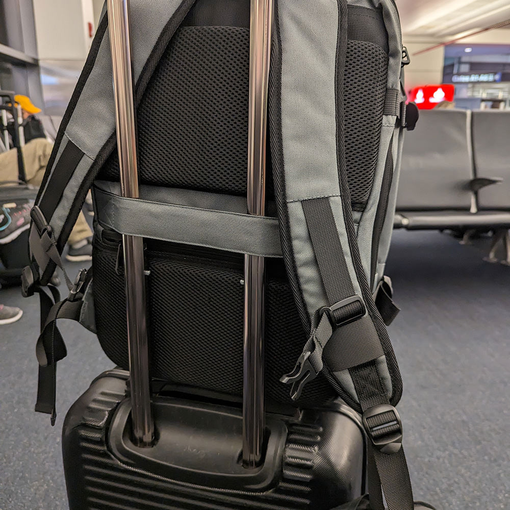 35 Bottle Travel Backpack - 20L to 35L SUS