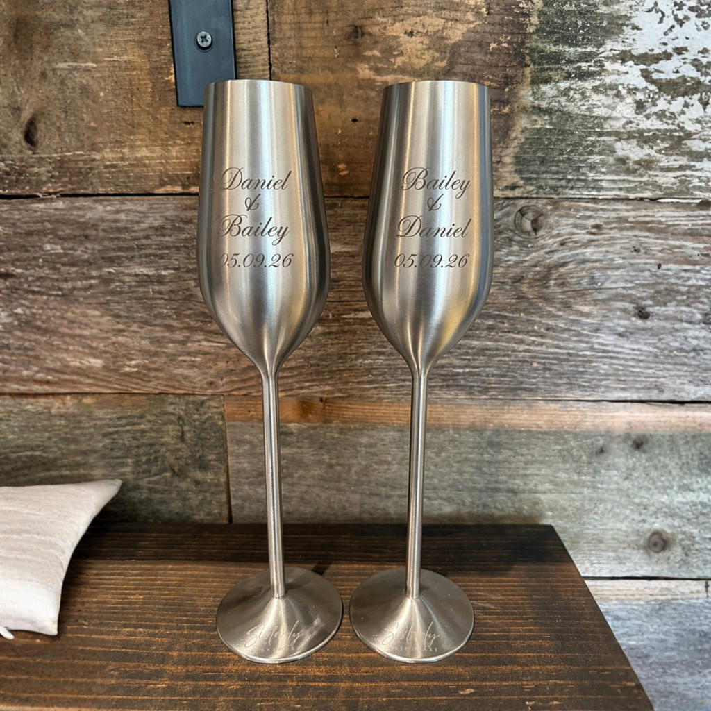 Silver Personalized Champagne Flutes Set of 2, 7.5 Ounces (221.80 ml) Sister.ly Drinkware