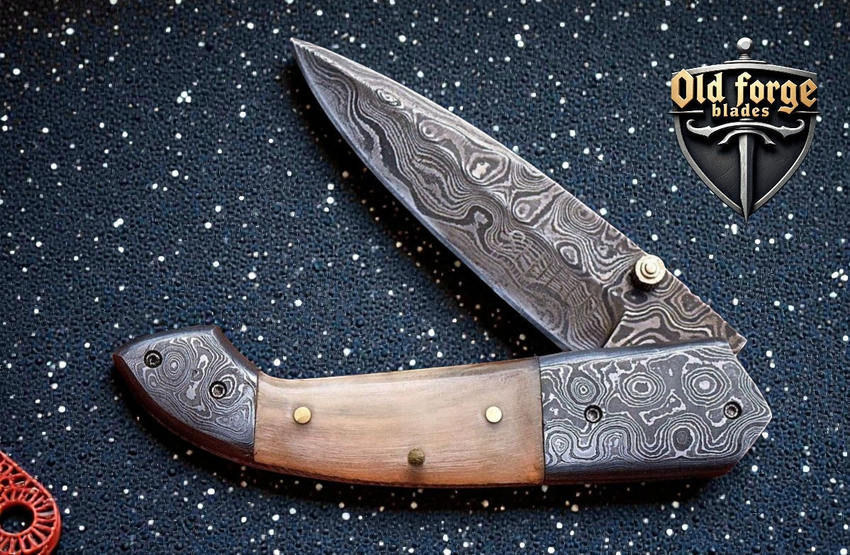 Handmade Damascus Pocket Knife – Bone Handle Liner Lock EDC OLD FORGE BLADES