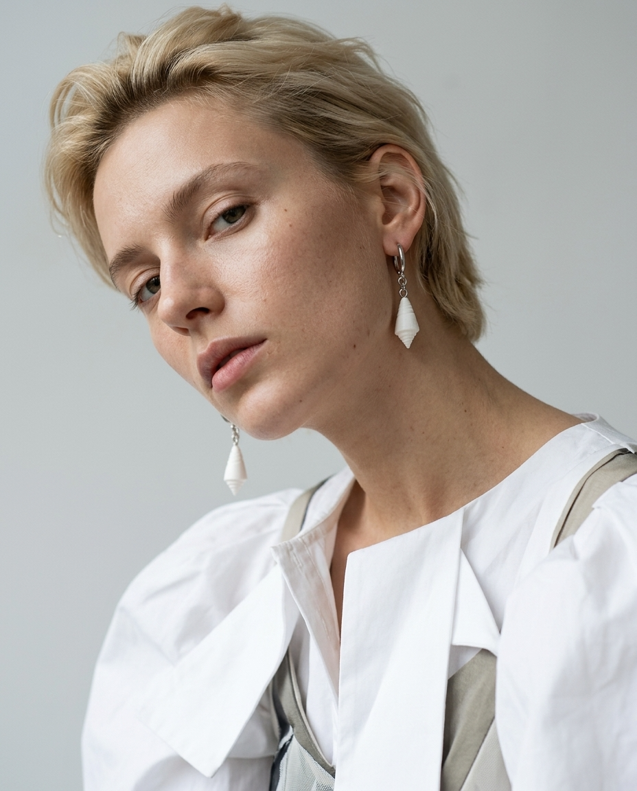 Phoebe Shell Earrings Ostella Shells
