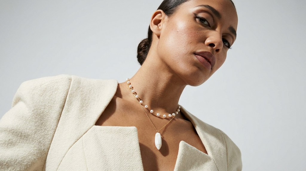 Swan Layered Necklace Ostella Shells