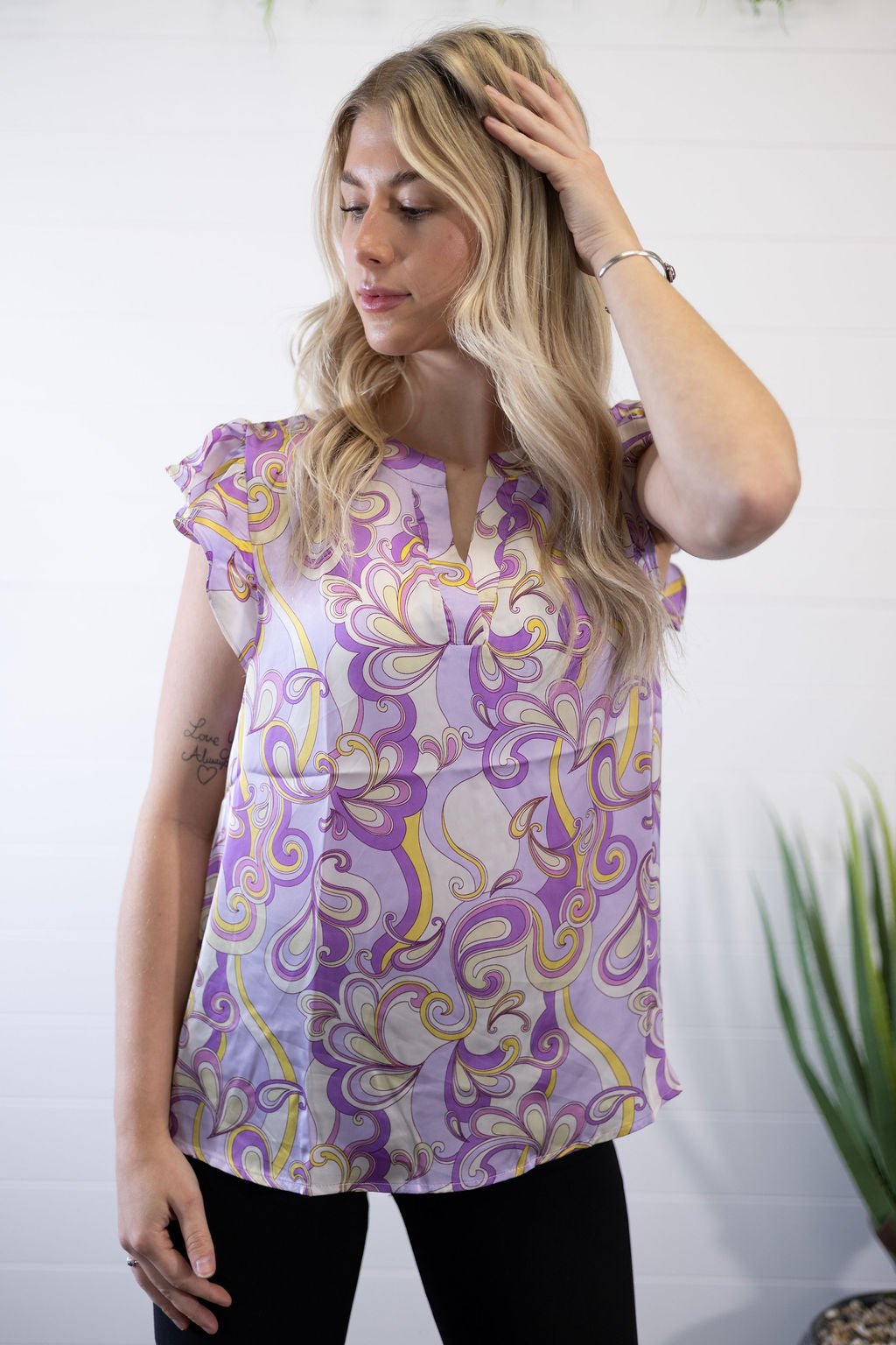 Andrée by Unit Lilac Split Neckline Western Satin Blouse — Flowy Sleeves Non-Sheer Summer Top (small and large remain) Cowhide and Conchos