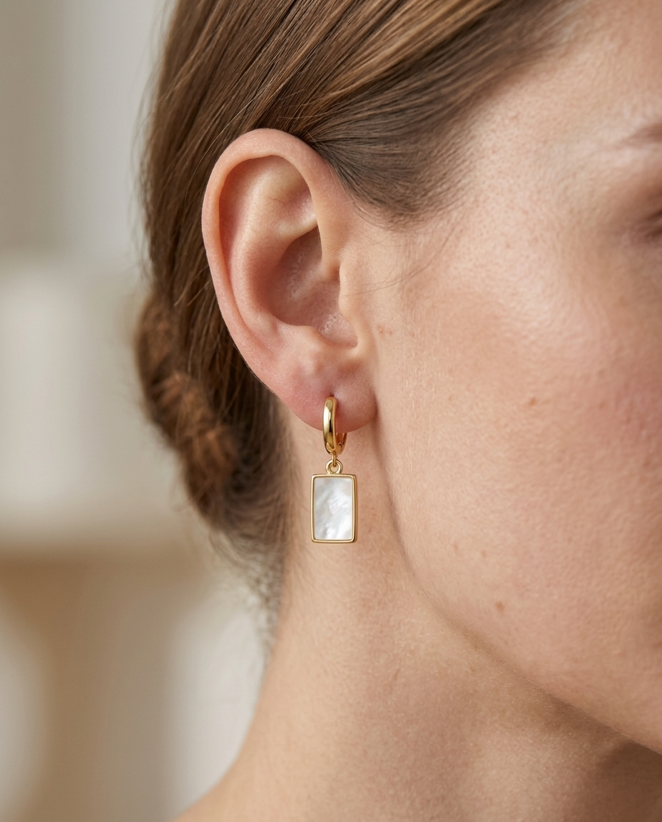 Blaire Earrings Ostella Shells
