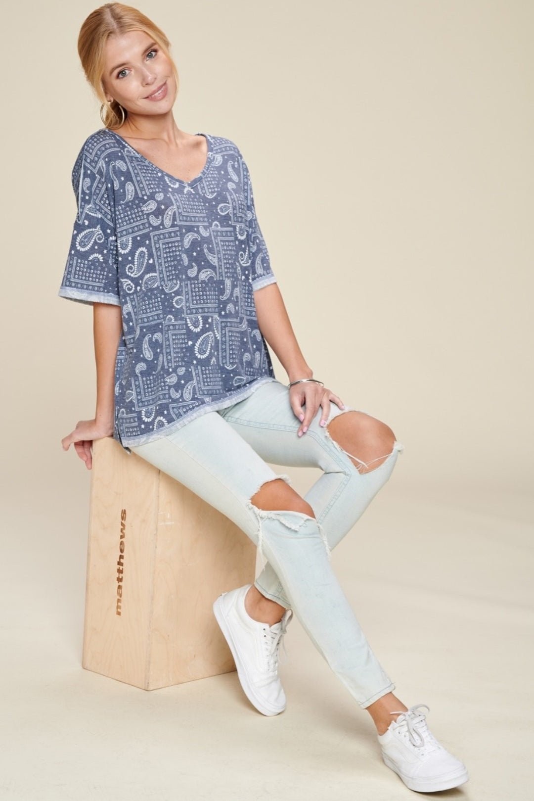 Oddi Paisley Printed French Terry Knit Western Top — Dark Navy V-Neck with Hi-Low Hem Cowhide and Conchos